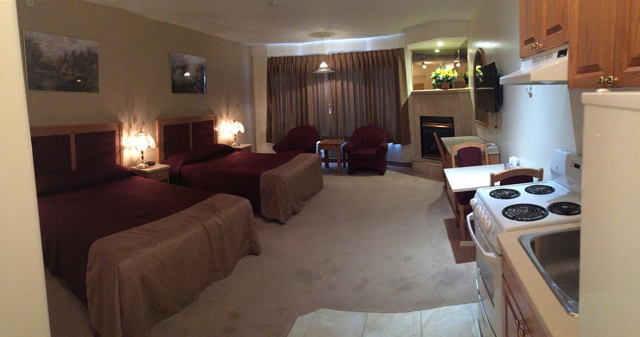 New Imperial Suites Whitecourt Εξωτερικό φωτογραφία